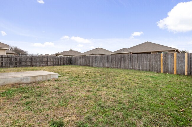 Building Photo - 503 Parkfield Ln