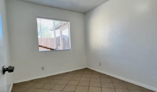 Bedroom #1 (1 of 1) - 58785 Barron Dr