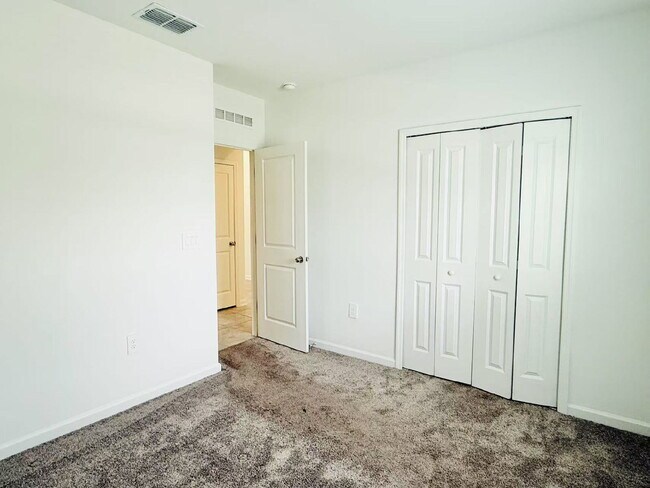 Building Photo - 972 Harold Pass