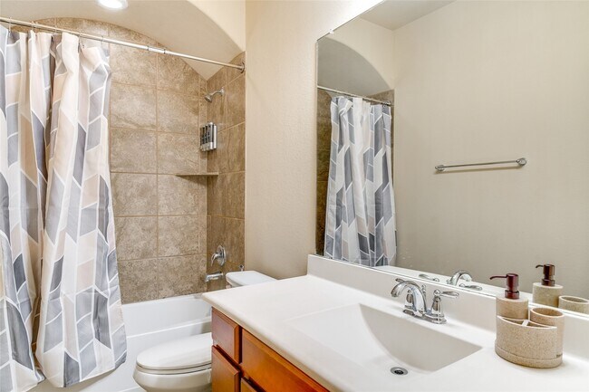 Building Photo - 8470 Coral Cove Pass Ln
