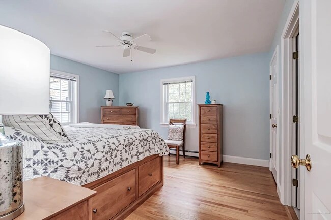 1st floor bedroom - 9 Lupine Ct