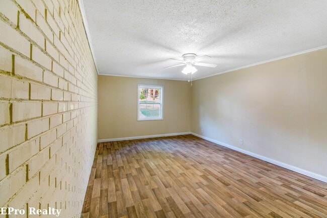 Building Photo - Don’t Miss Out! Look, Lease, and Live Specials EXTENDED to January 31st!