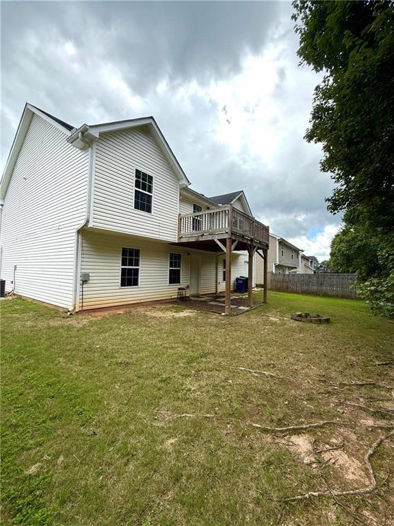Building Photo - 3683 White Pine Rd