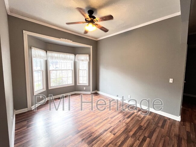 Building Photo - 95 Bassingham Dr