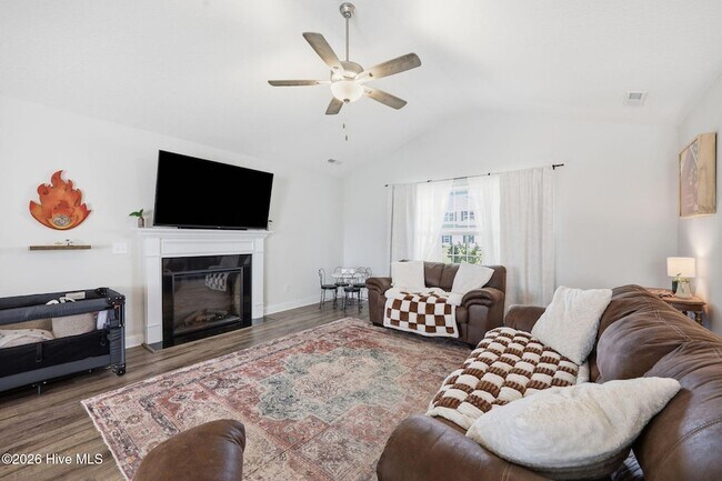 Building Photo - 708 Puppy Drum Ln