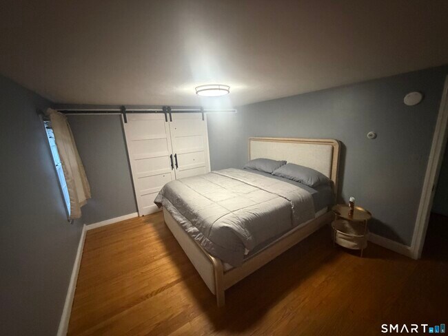 Building Photo - 130 Spring St