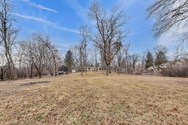 Building Photo - 1127 Timber Trails Rd