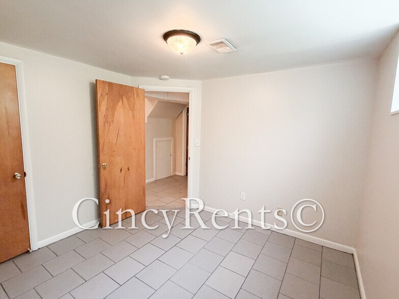 Building Photo - 6610 Palmetto St