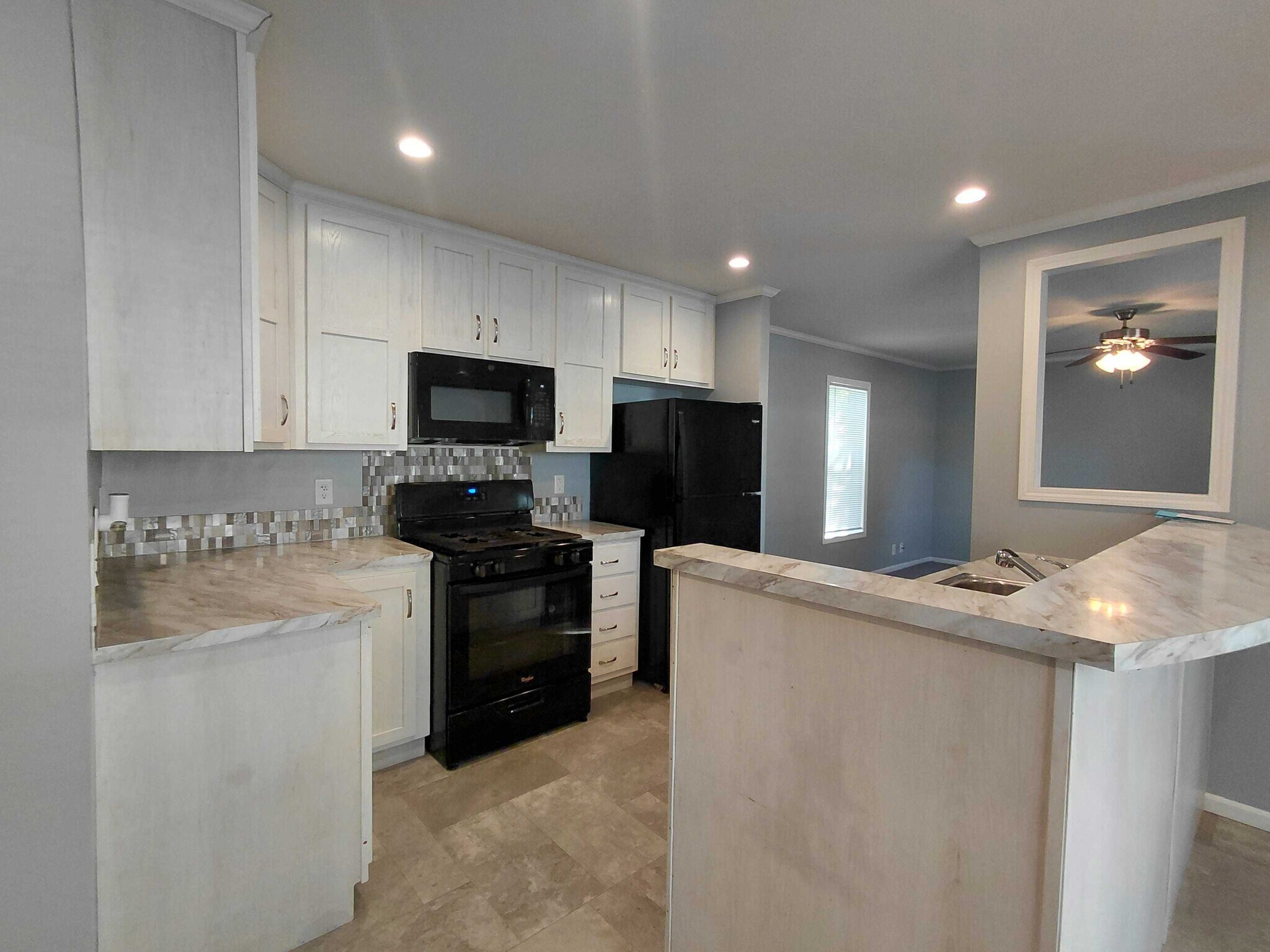 Building Photo - 2112 Bluebird Terrace NW