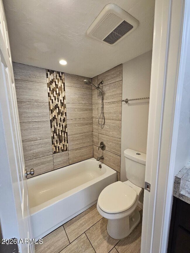 Building Photo - 2935 N 68th St