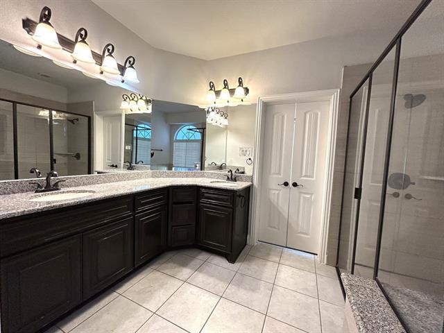 Building Photo - 12326 Glademeadow Dr