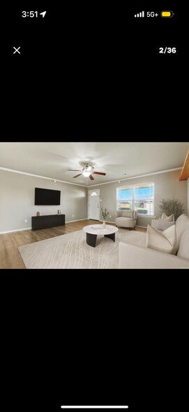 Building Photo - 5625 Pin Oak Ln