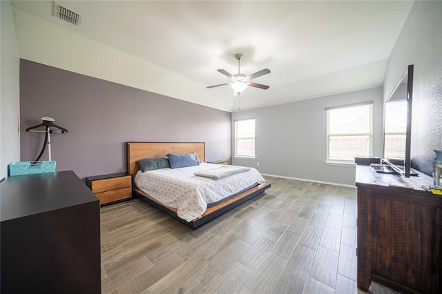 Building Photo - 8900 Devonshire Dr