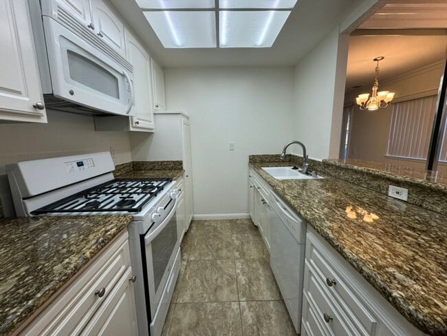 Building Photo - Spacious 1st Floor 2 Bedroom, 2 Bathroom Condo in a Gated Community –in Whittier!