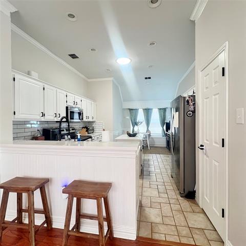 Building Photo - 10613 Tallahassee Dr