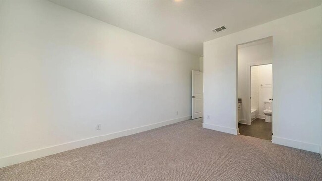 Building Photo - 1412 Mulberry Oak Ln