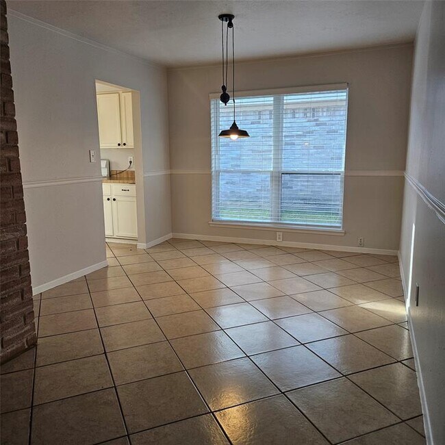 Building Photo - 23219 Briarcreek Blvd