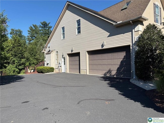 Building Photo - 5140 Devon Ct