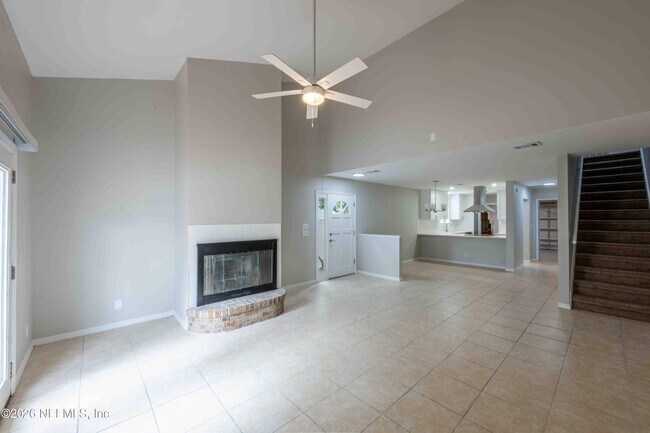 Building Photo - 176 East Coast Dr