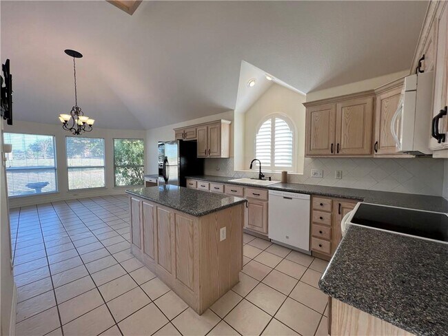 Building Photo - 122 Catfish Cove
