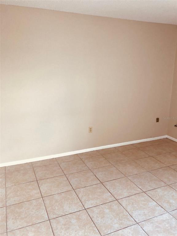 Building Photo - 524 Orange Dr