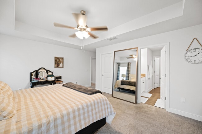 Building Photo - 27461 Elise Ct