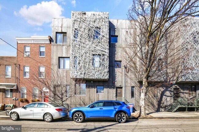 Building Photo - 2324 Memphis St