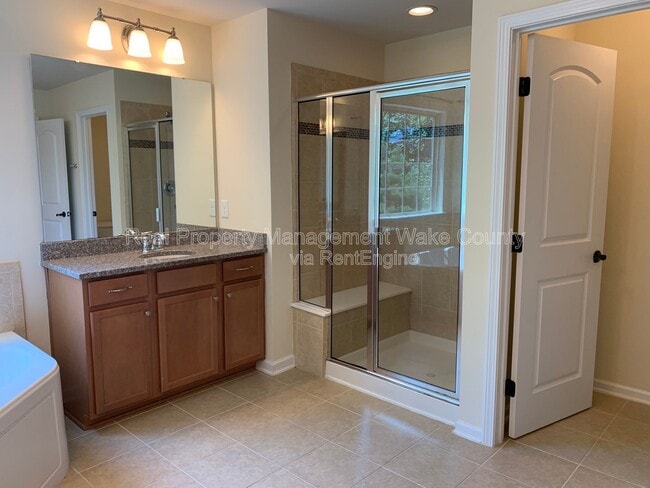 Building Photo - 308 Bay Willow Ct