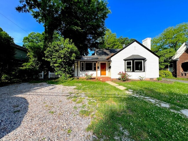 Primary Photo - 613 Charlotte Ave