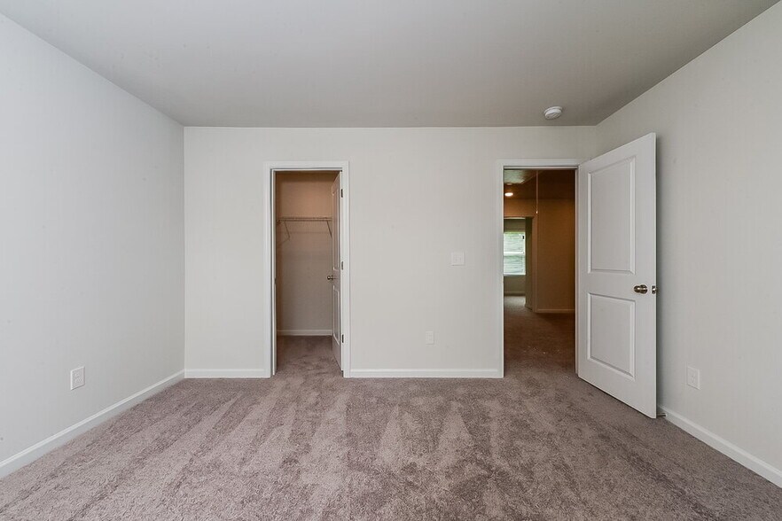 Building Photo - 299 Hamilton Pointe Dr