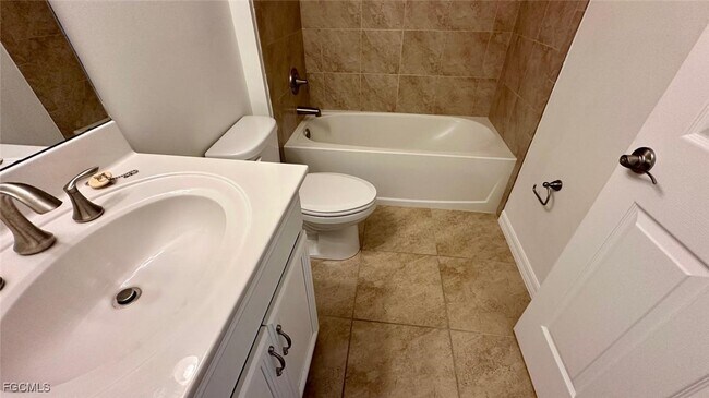 Building Photo - 3757 Crofton Court