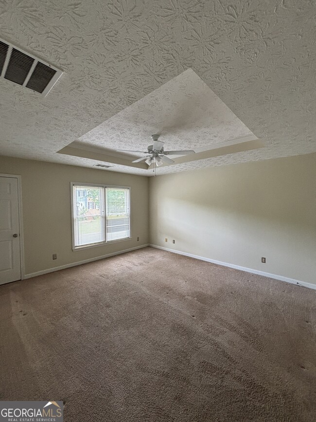 Building Photo - 3330 Ridgerock Way