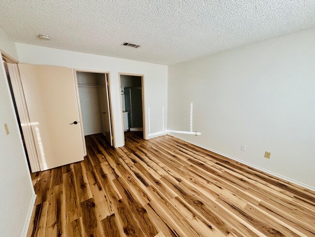 Building Photo - 42755 40th St W