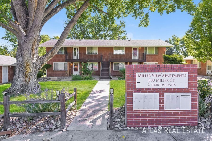 Building Photo - 800 Miller Ct