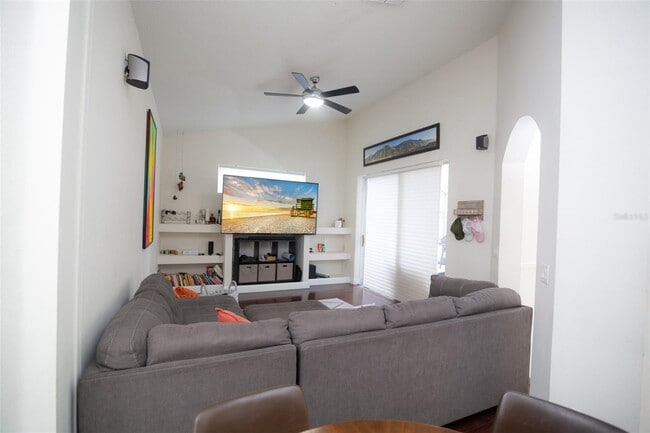 Building Photo - 4737 Chalfont Dr