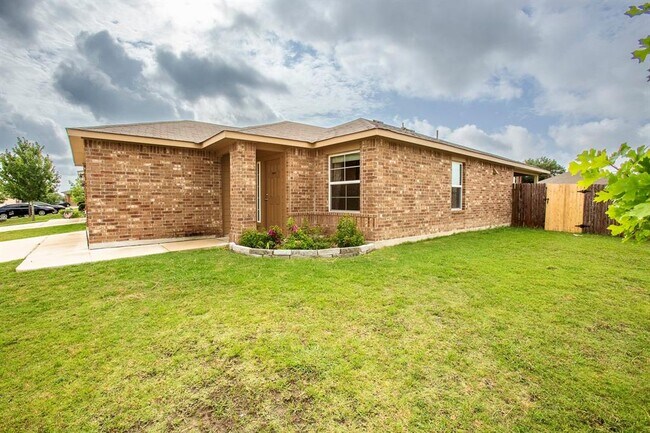 Building Photo - 1524 Wedgewood Cv