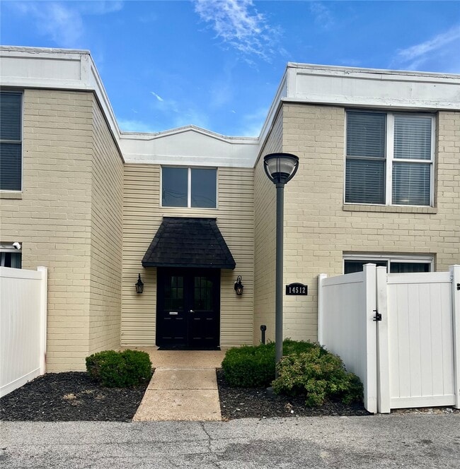 Building Photo - 14512 Cazado Dr