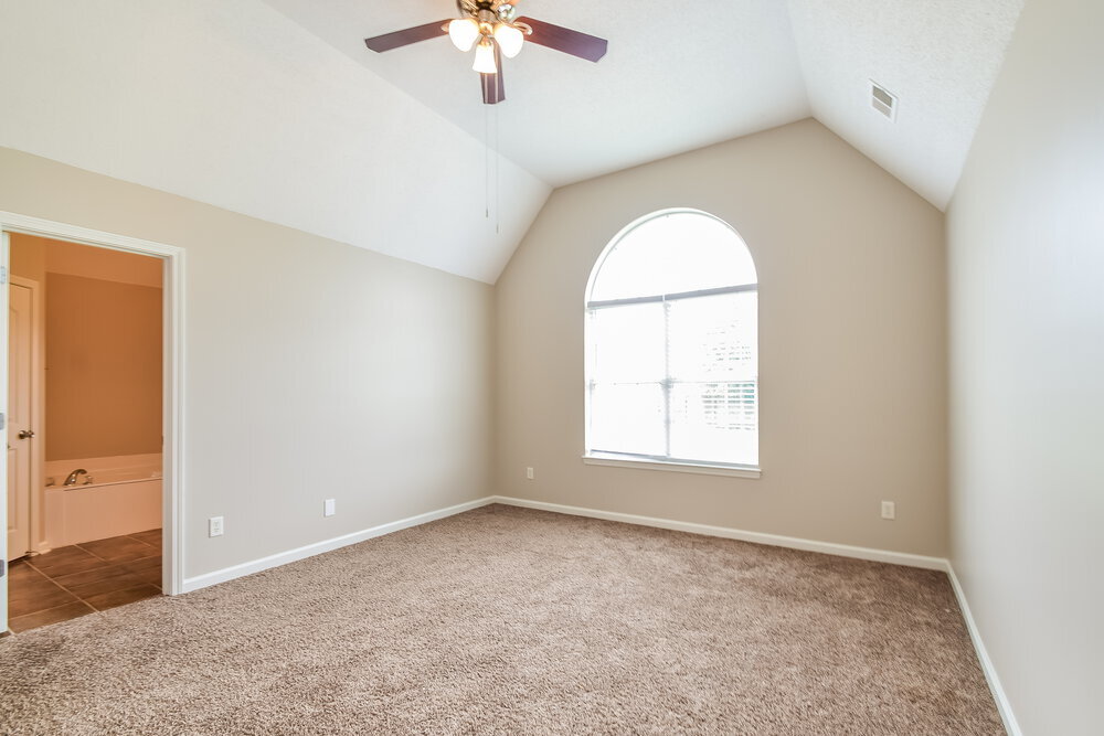 Building Photo - 8359 Olivia Ln