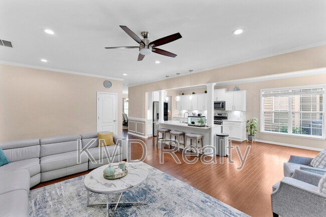 Building Photo - 9312 Ardrey Woods Dr