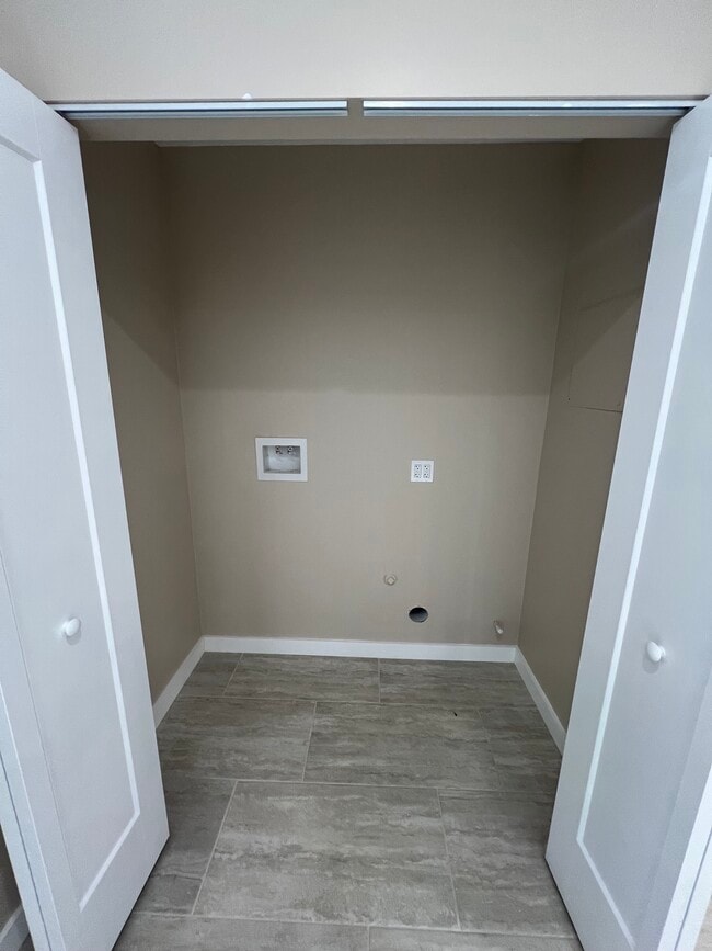 Building Photo - 1717-1727 Marine Ave