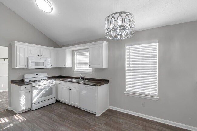 Building Photo - Coming Soon....Spacious 3BR/2.5BA Home in ...