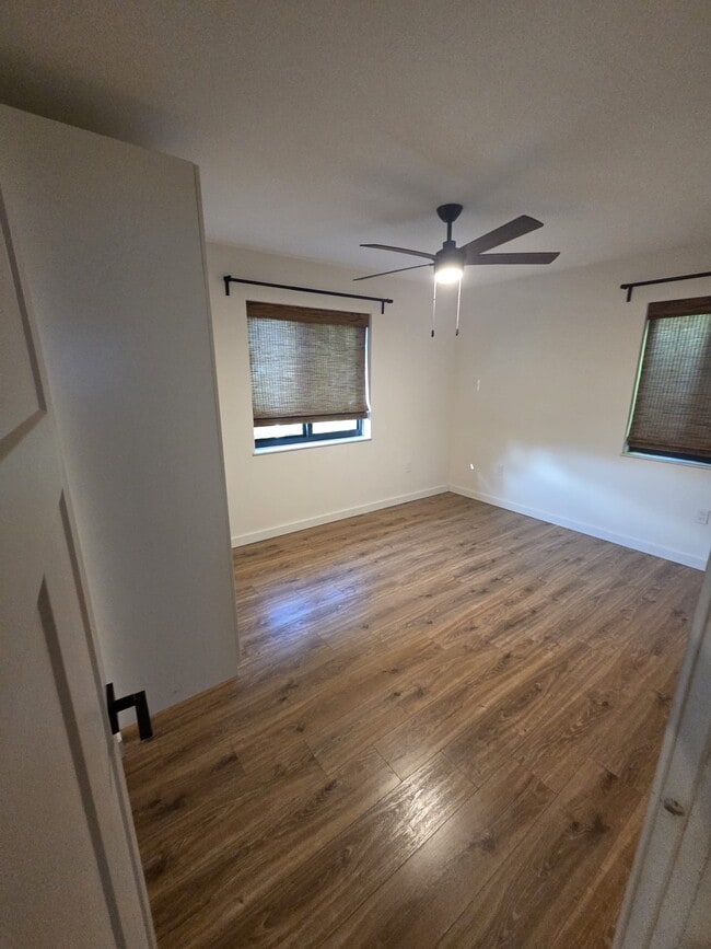 Building Photo - 8 Corydon Dr