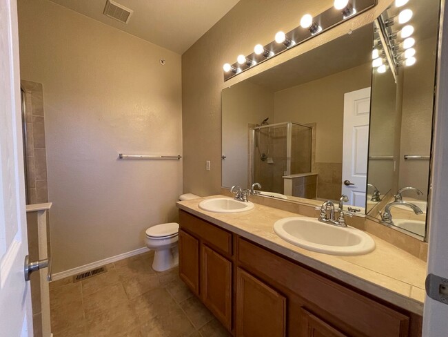 Building Photo - Quiet, Open and Private! Attached 2 CAR Ga...