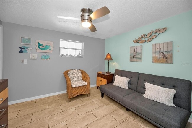 Building Photo - 1000 Crane Ct