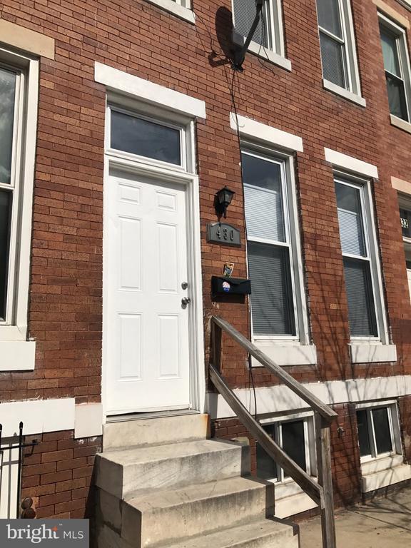 Building Photo - 430 Whitridge Ave