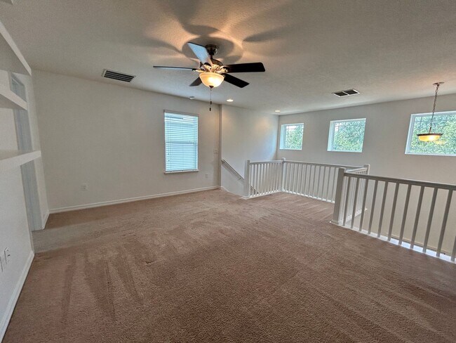 Building Photo - Gorgeous 3br/2.5 Winter Garden Home in Orc...