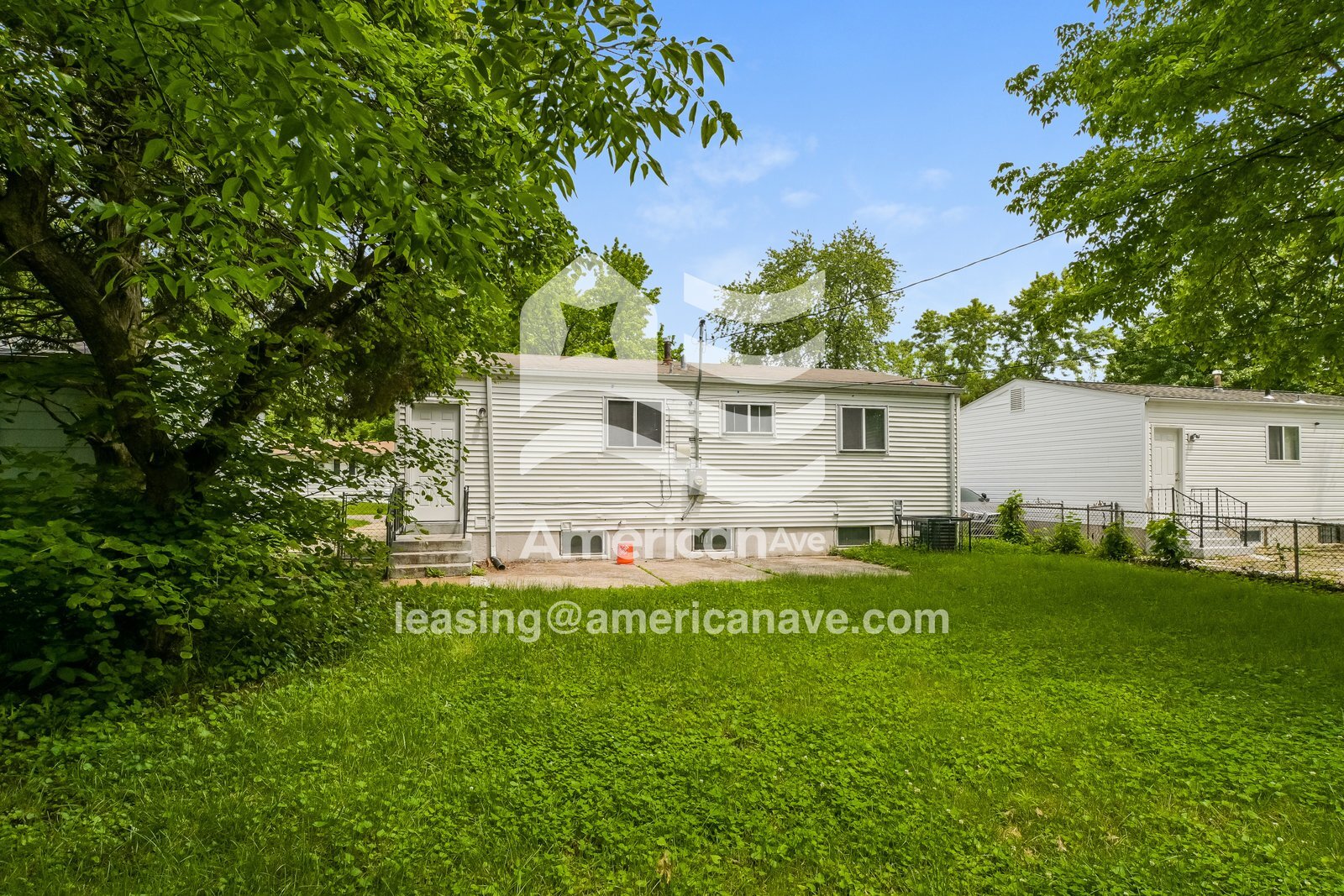 Building Photo - 1214 Baron Ave