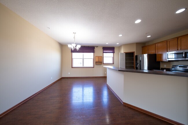 Building Photo - 1988 Commonwealth Blvd