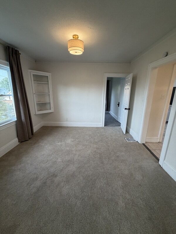 Building Photo - 4345 W 48th St