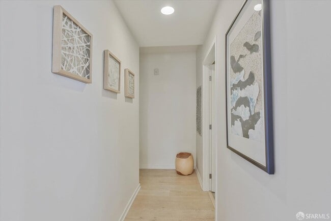 Building Photo - 451 Donahue St